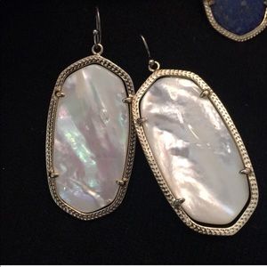 Kendra Scott Danielle Earrings